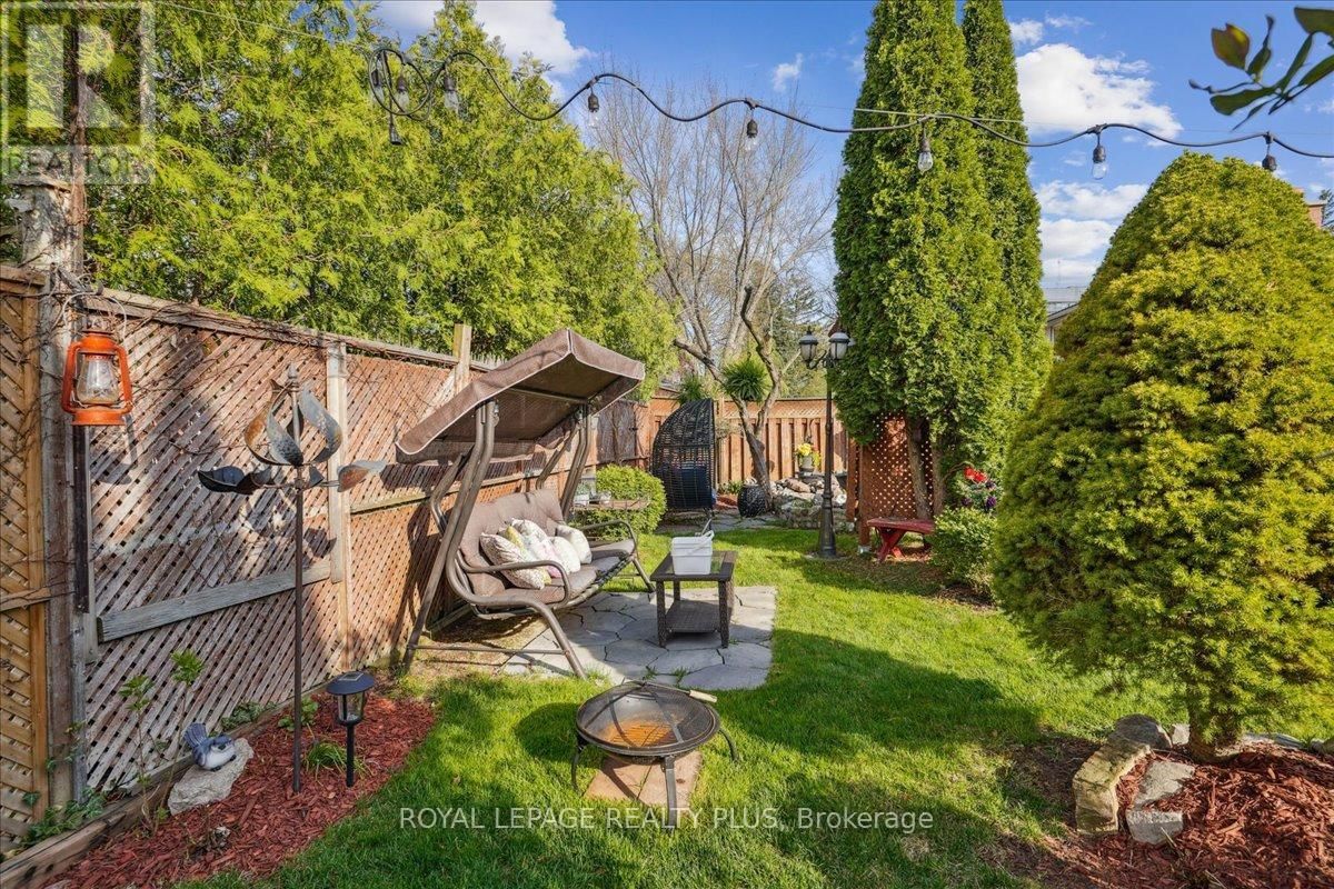 2409 SPEYSIDE DRIVE Image 31