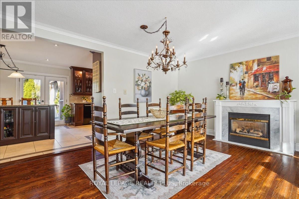 2409 SPEYSIDE DRIVE Image 8