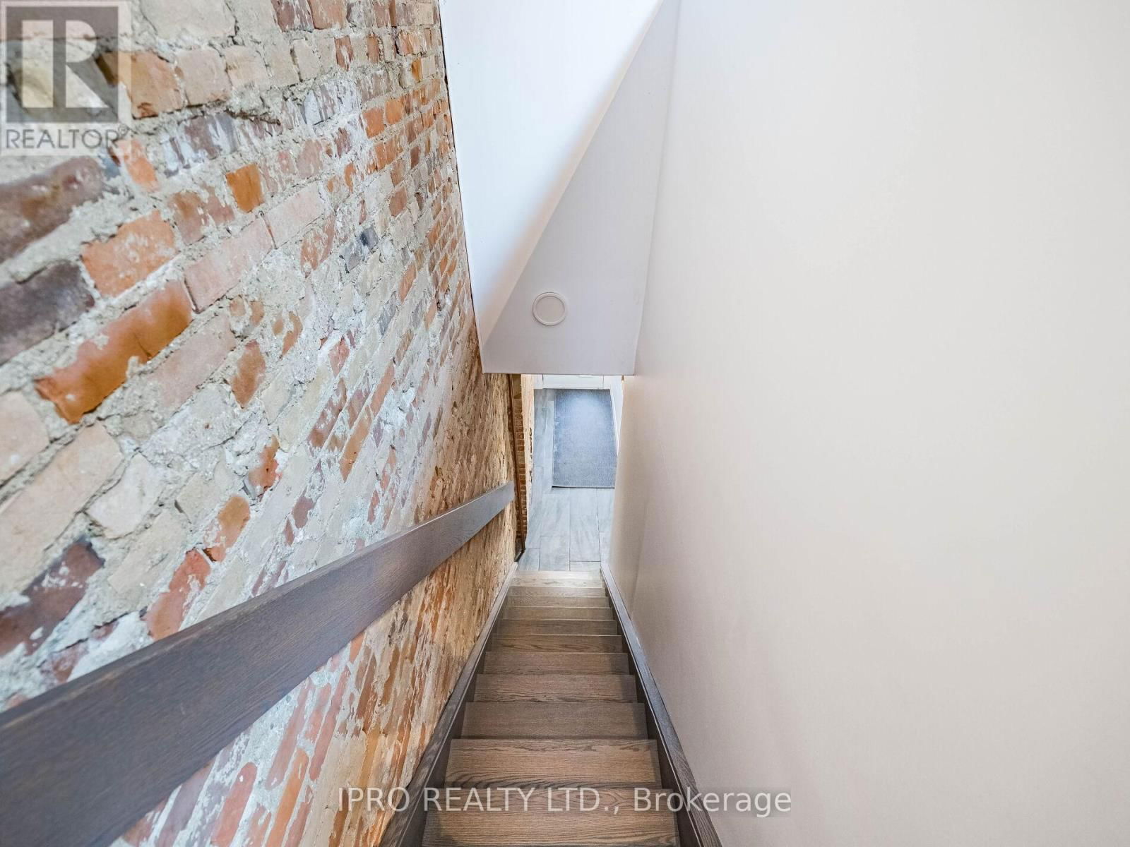 1580 DAVENPORT ROAD Image 11