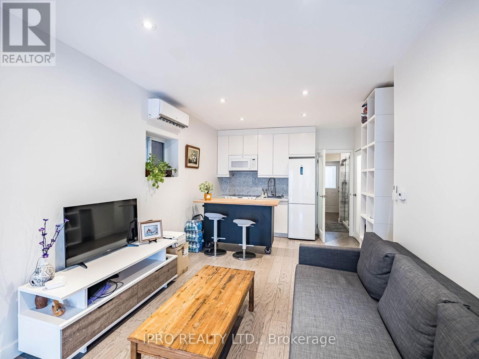 1580 DAVENPORT ROAD Image 13