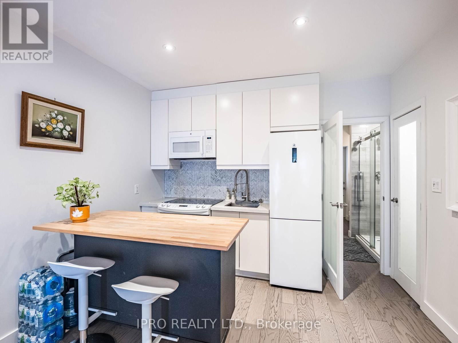 1580 DAVENPORT ROAD Image 14