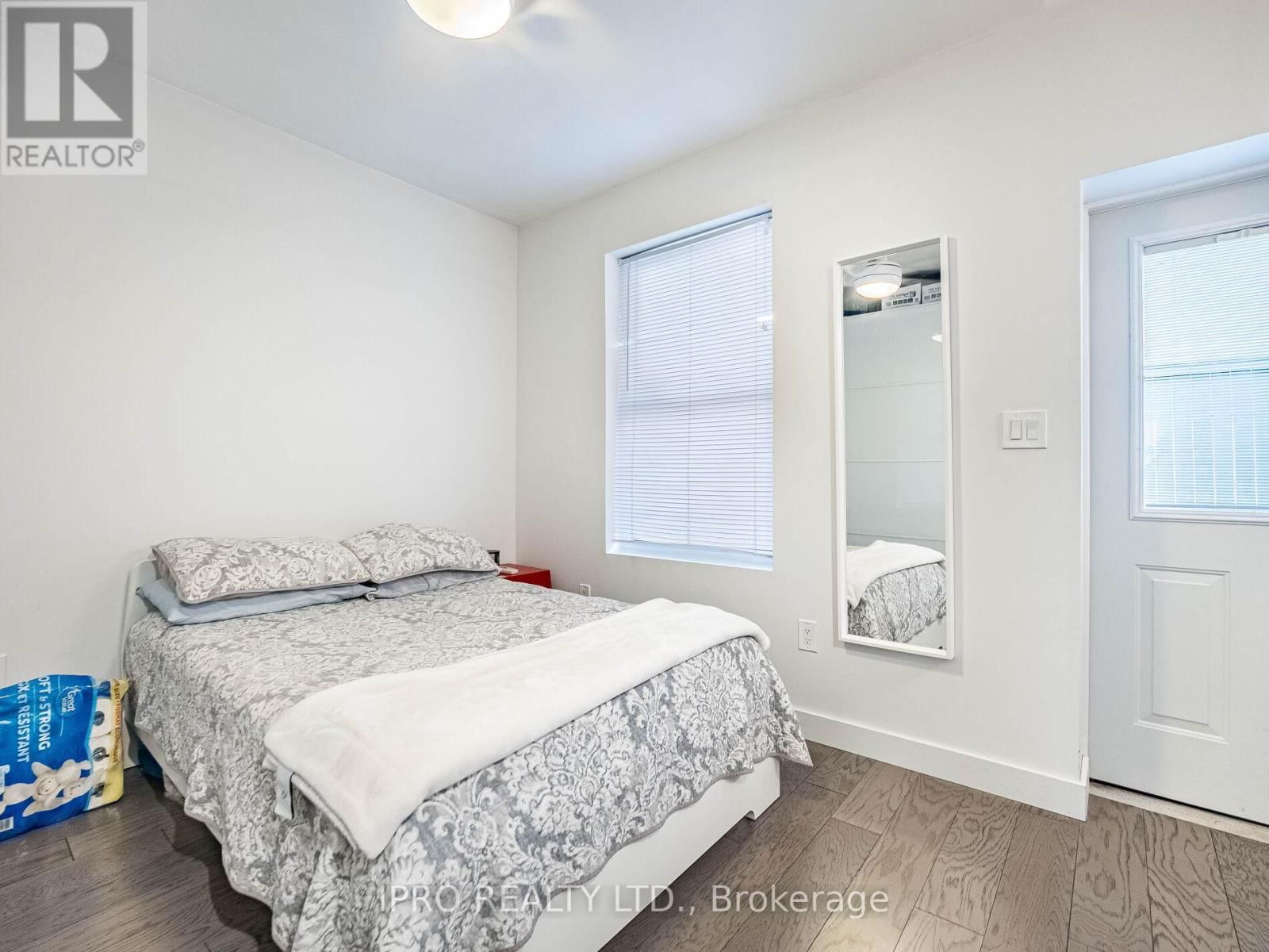 1580 DAVENPORT ROAD Image 17