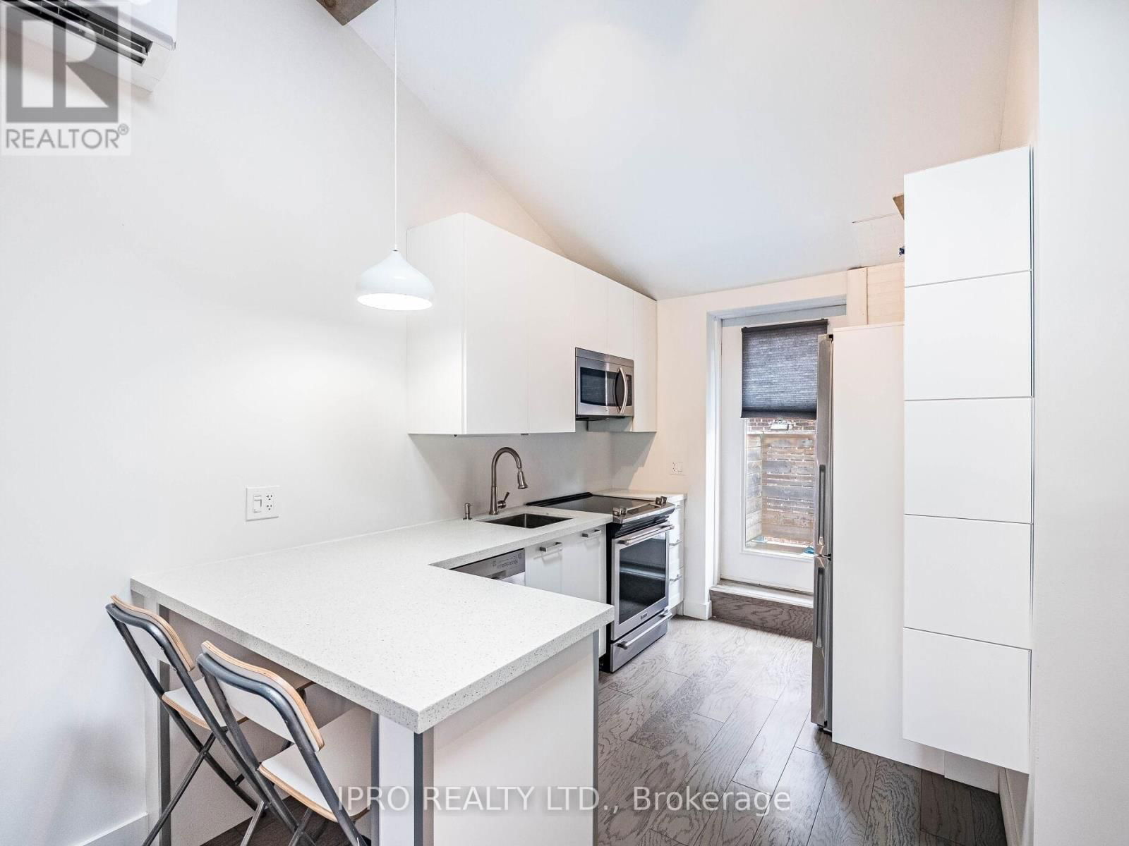 1580 DAVENPORT ROAD Image 4