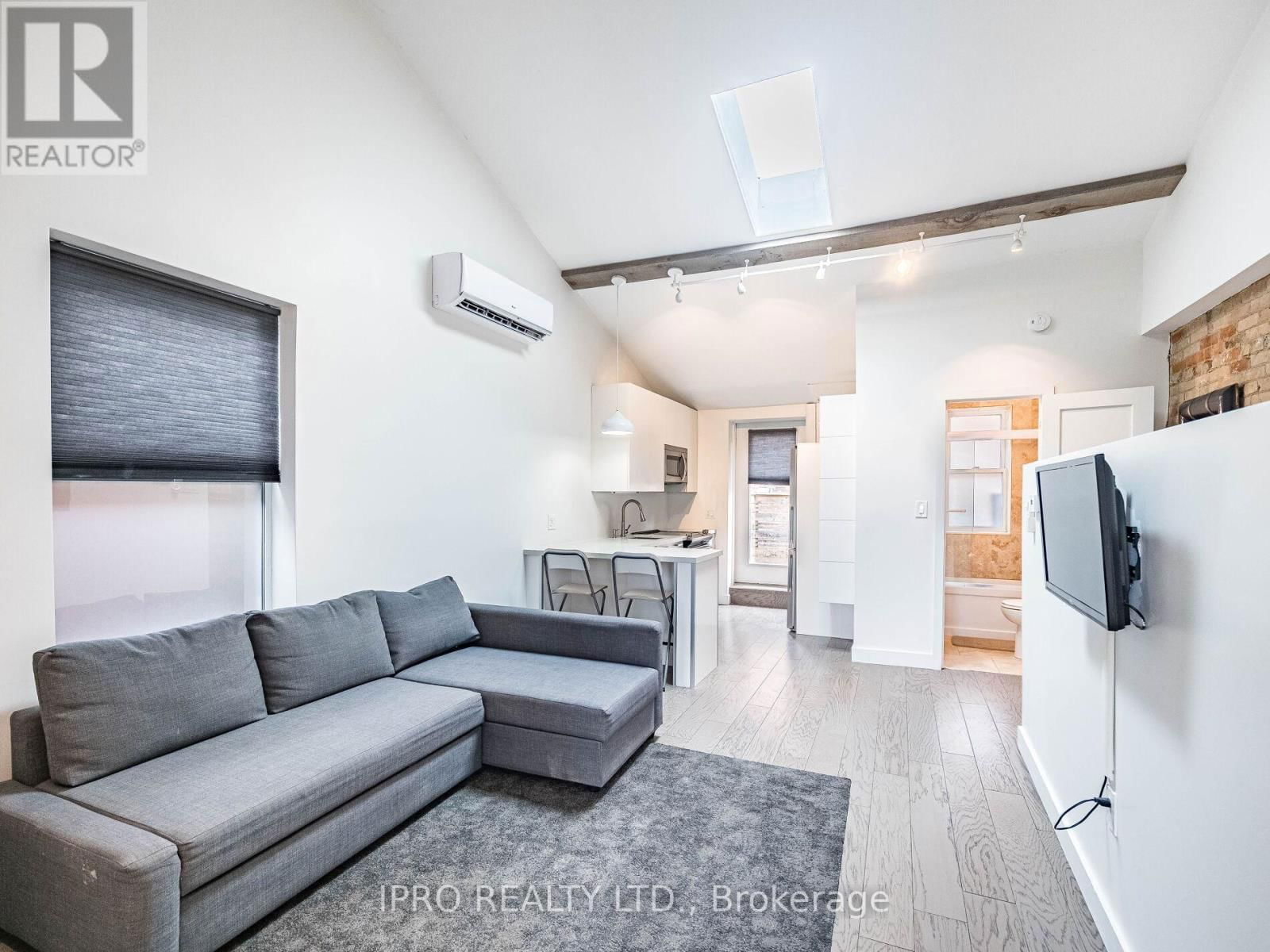 1580 DAVENPORT ROAD Image 5