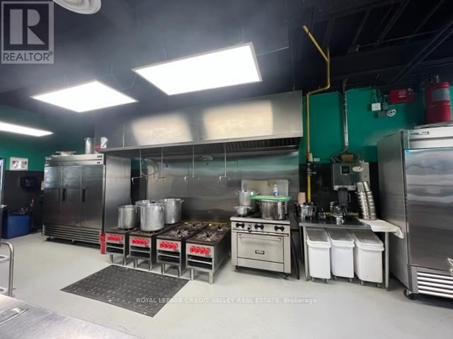 3300 DUFFERIN STREET Image 11