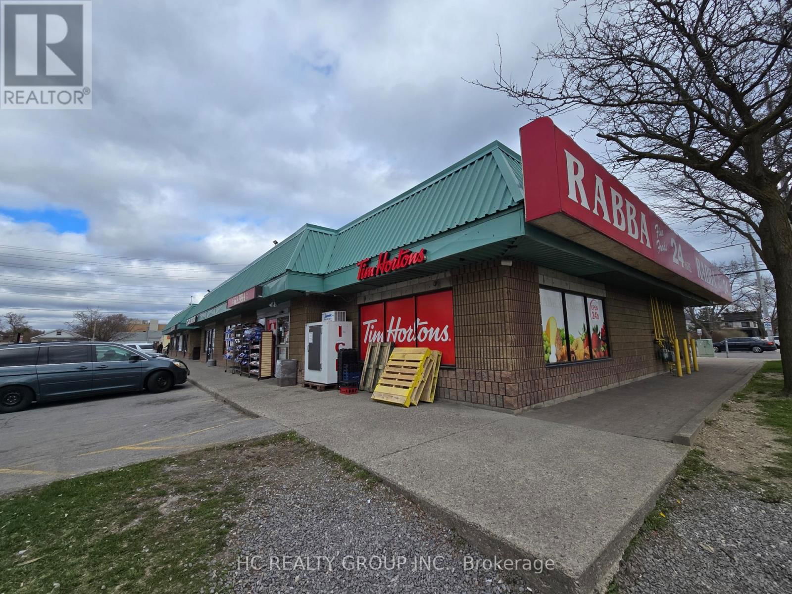 4 - 645 LAKESHORE ROAD EAST Image 2