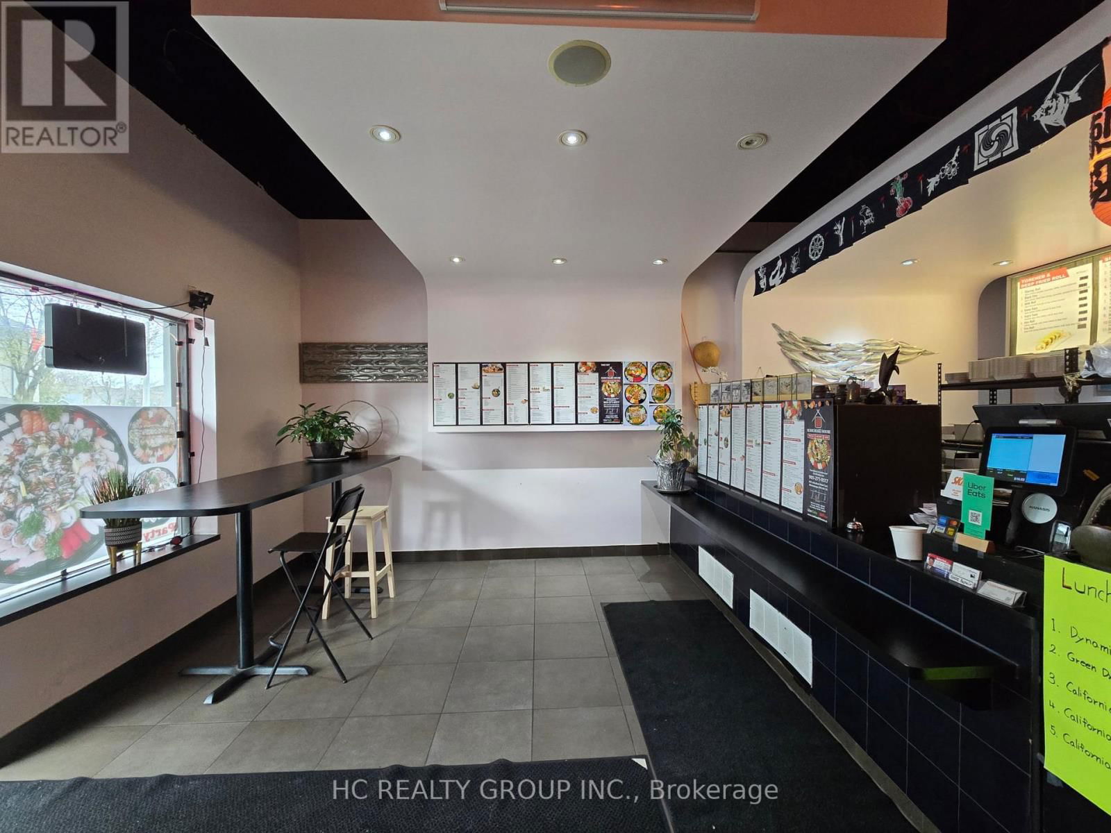 4 - 645 LAKESHORE ROAD EAST Image 6