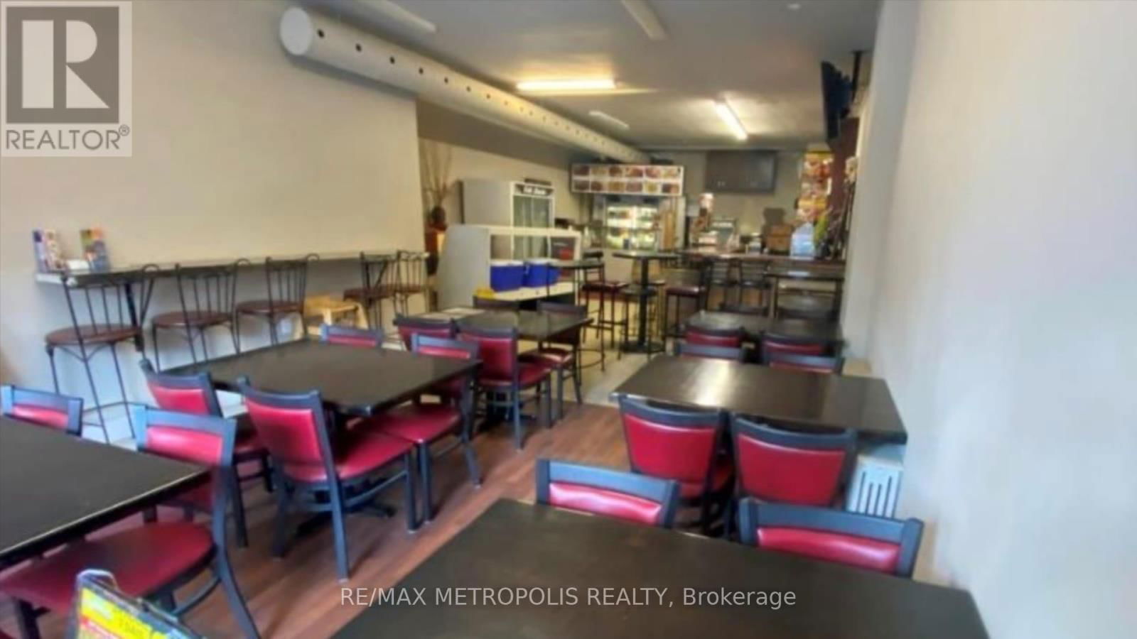 5118 DUNDAS STREET WEST Image 1
