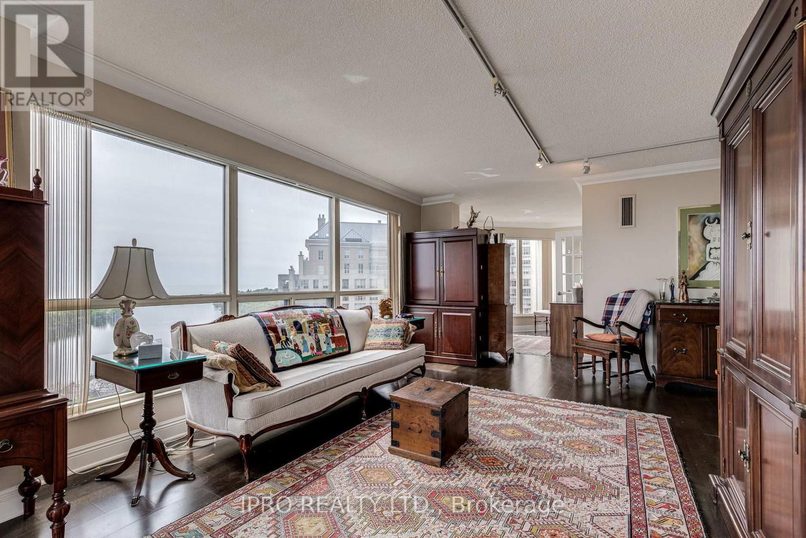 1708 - 2269 LAKE SHORE BOULEVARD WEST Image 7