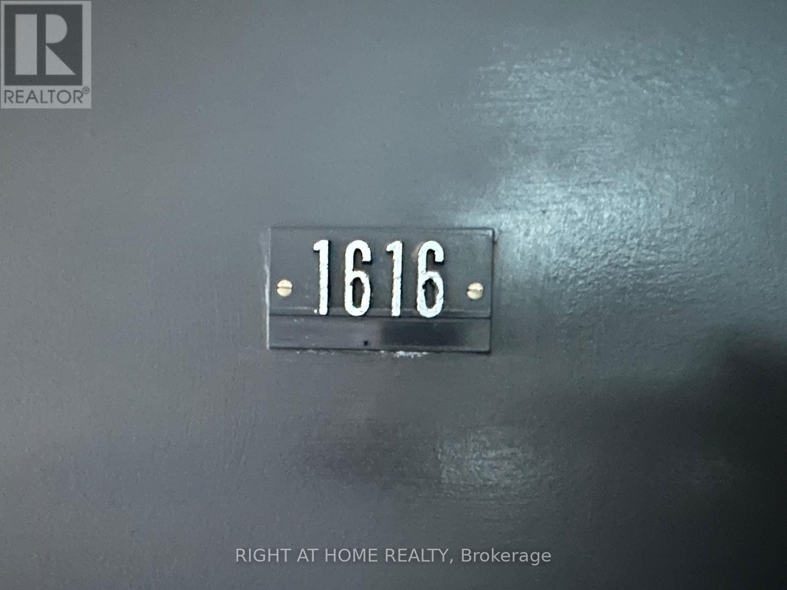 1616 - 320 DIXON ROAD Image 12