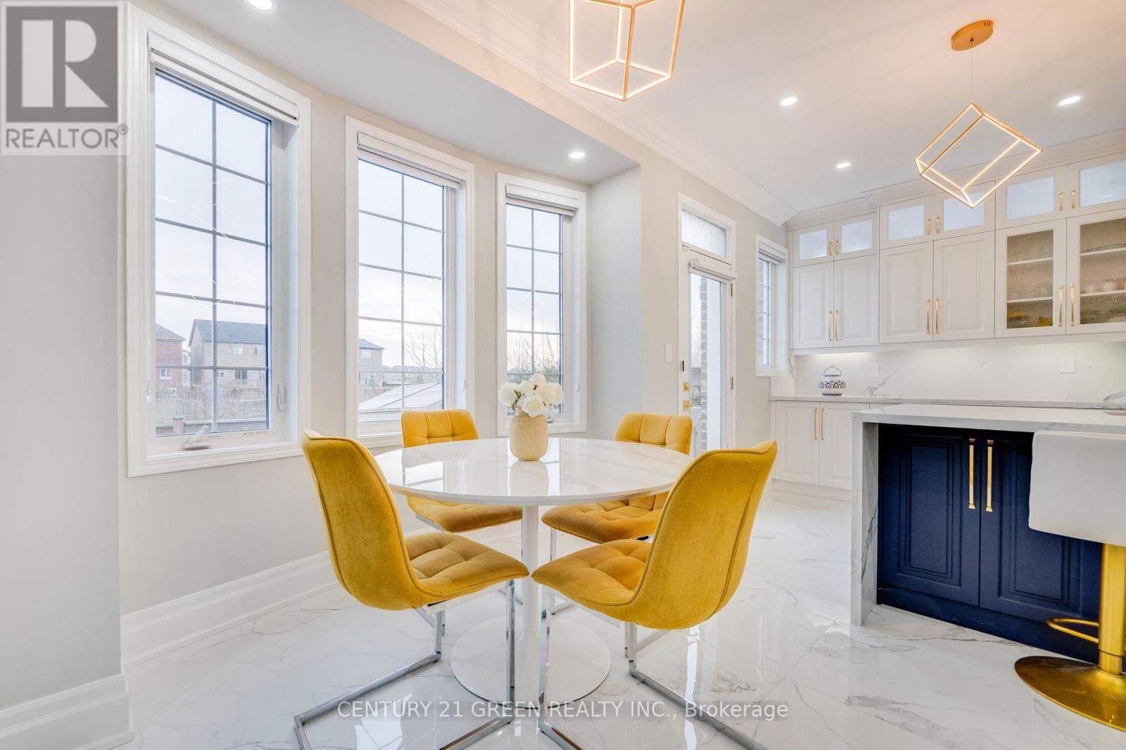 1436 CONNAUGHT TERRACE Image 22