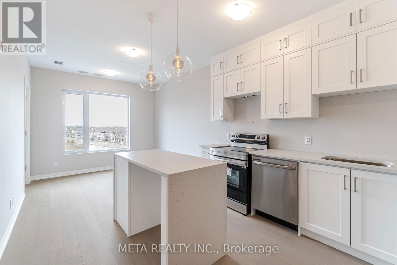 403 - 3265 CARDING MILL TRAIL Image 1