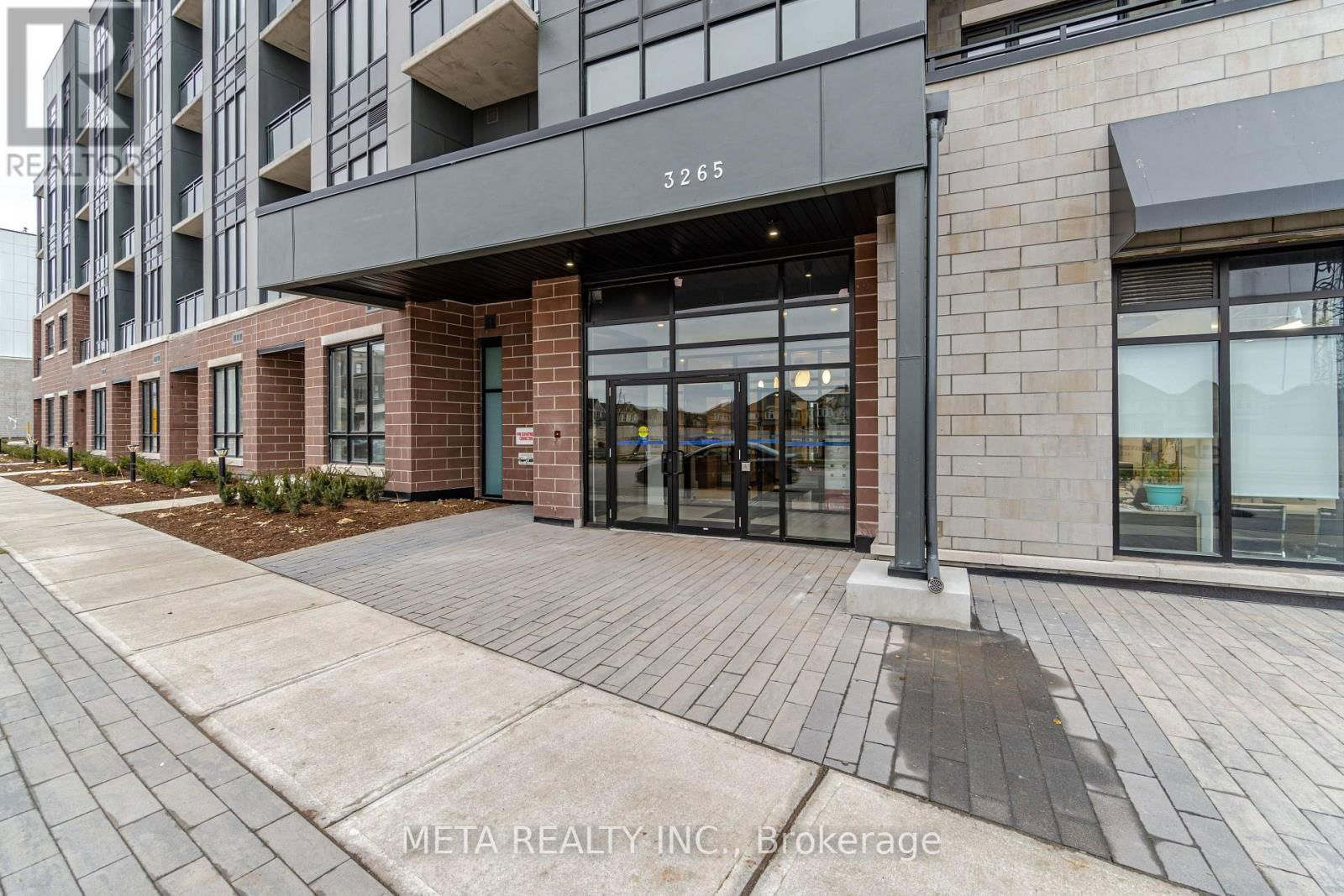 403 - 3265 CARDING MILL TRAIL Image 29