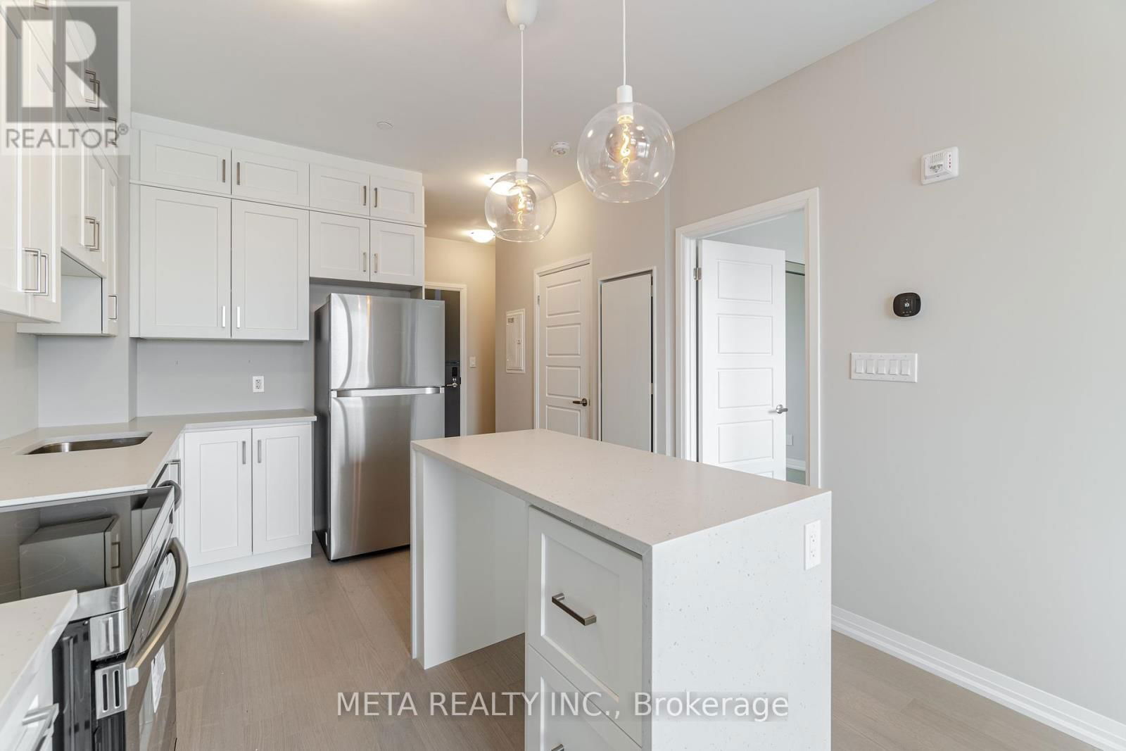 403 - 3265 CARDING MILL TRAIL Image 4