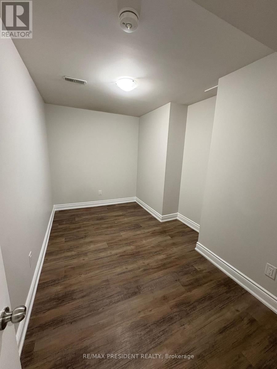 7 WELLPARK WAY Image 38