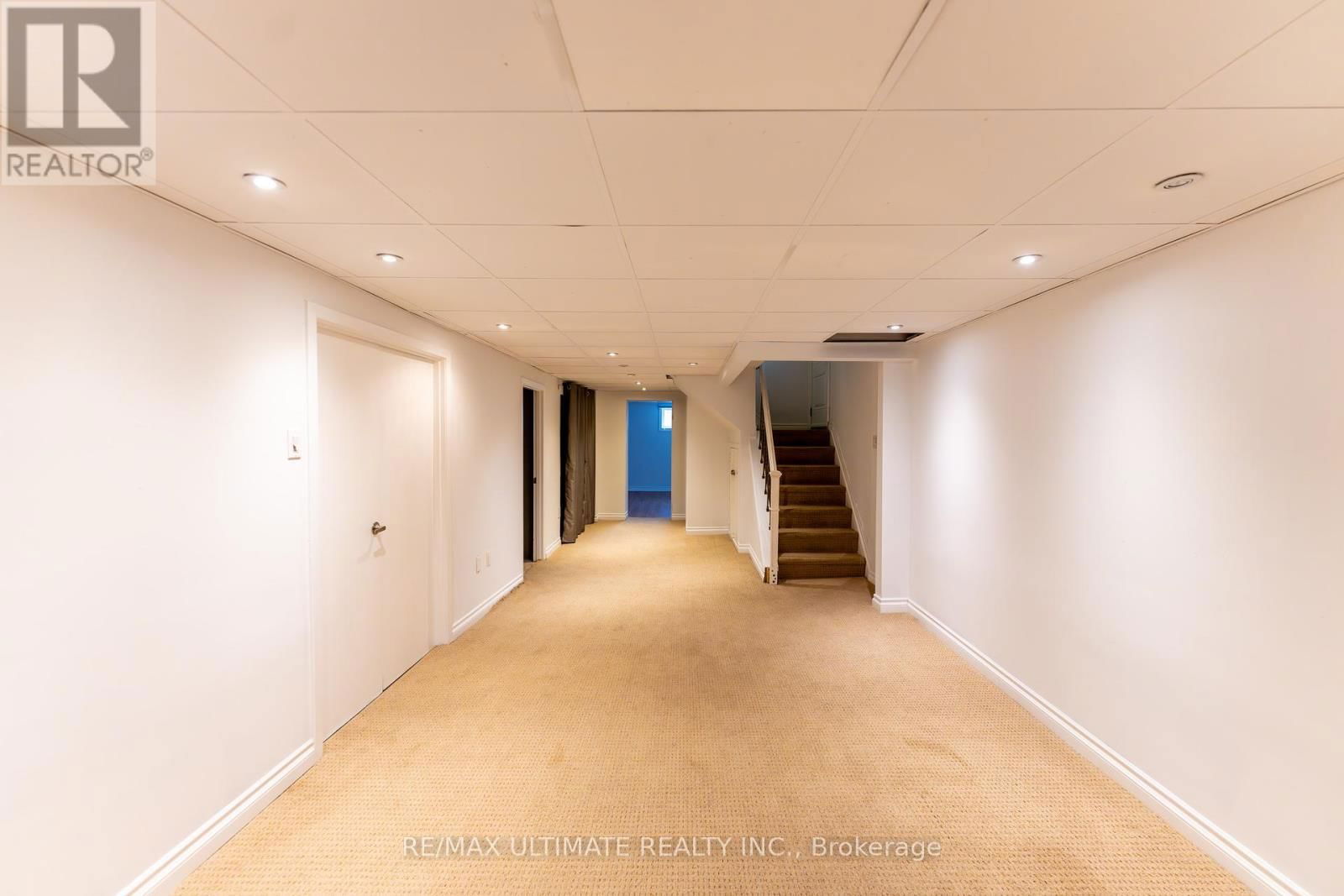 6 BASKERVILLE CRESCENT Image 21