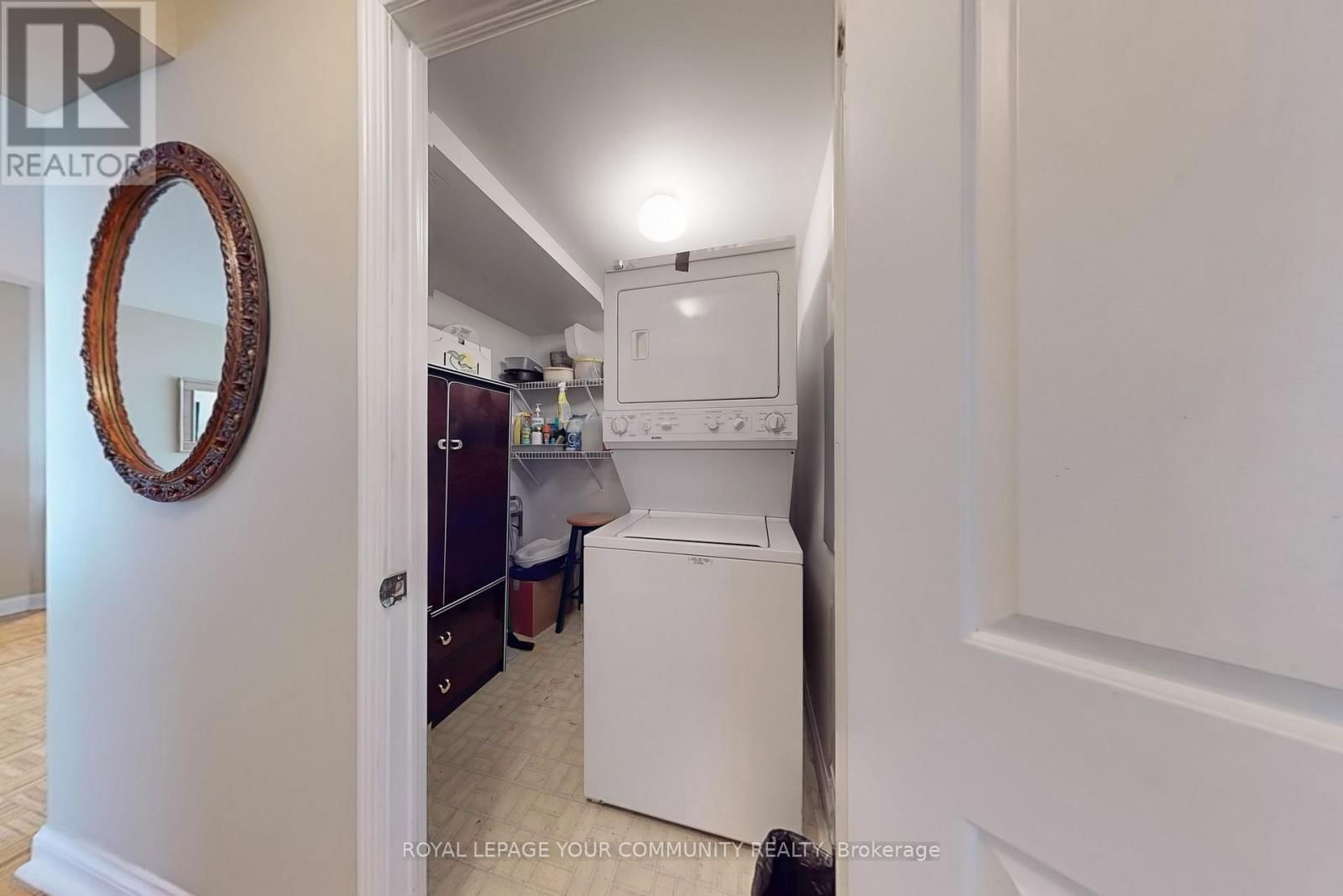 404 - 24 HANOVER ROAD Image 21