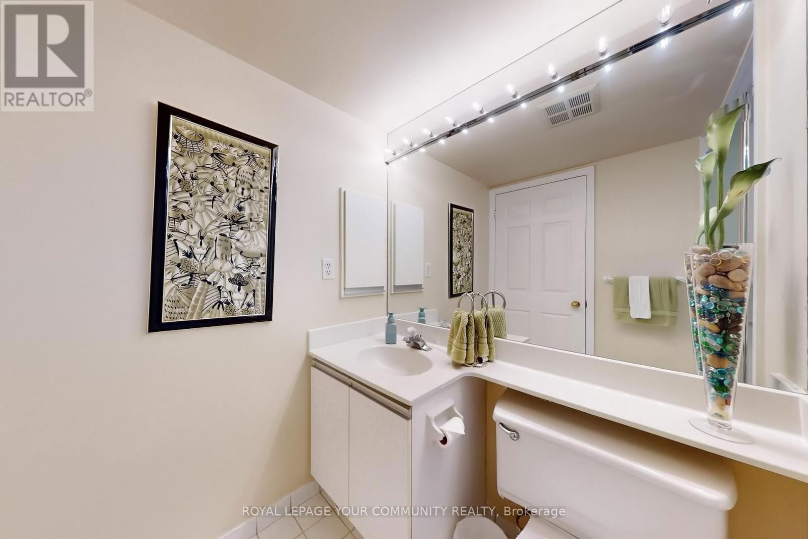 404 - 24 HANOVER ROAD Image 23