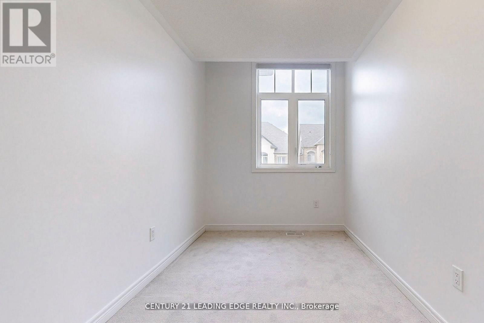 3952 LEONARDO STREET Image 24