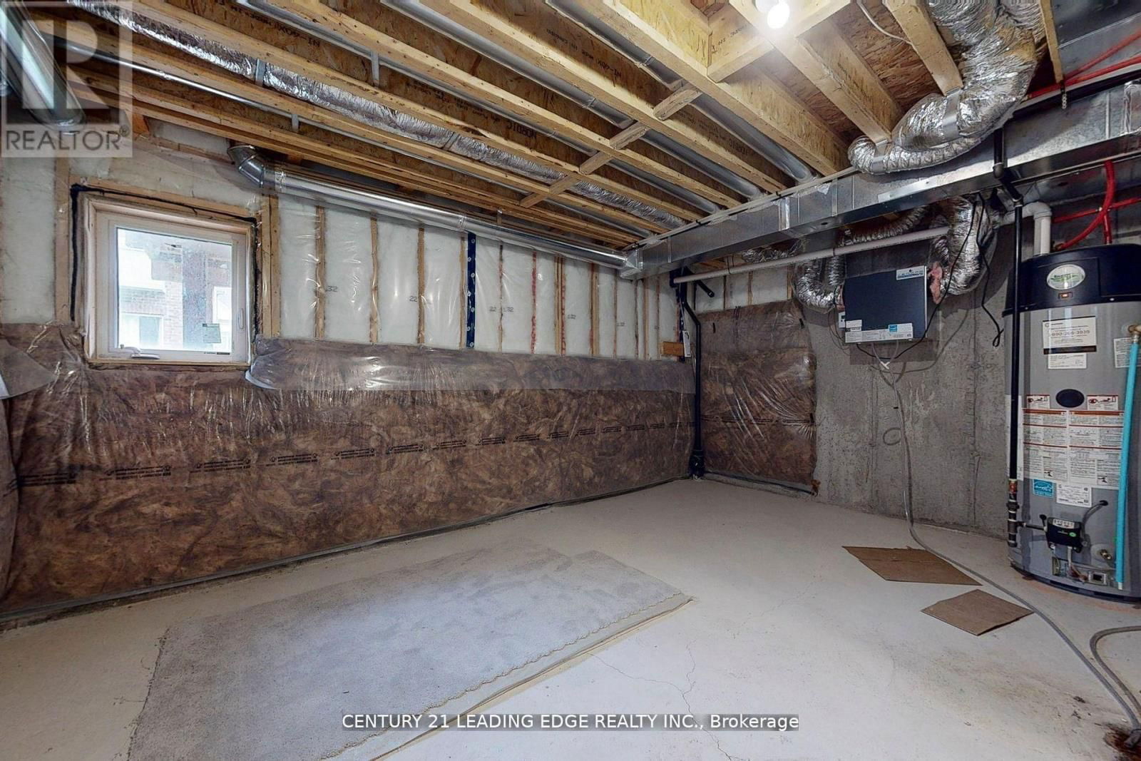 3952 LEONARDO STREET Image 36