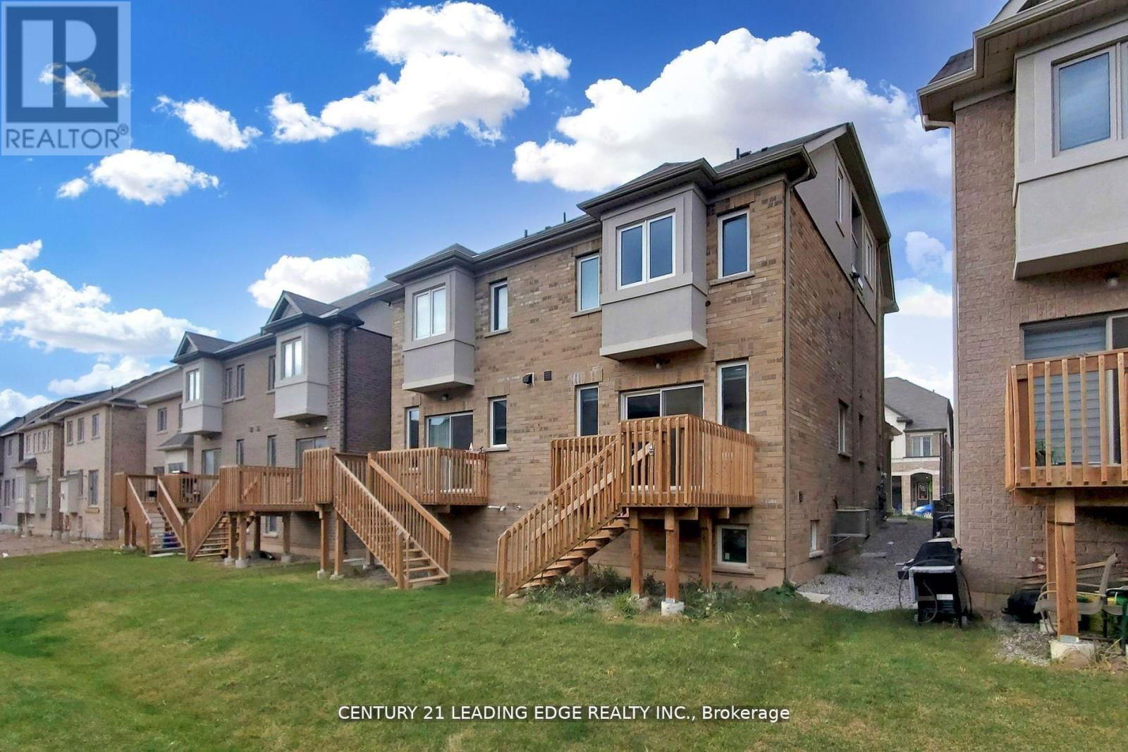 3952 LEONARDO STREET Image 38