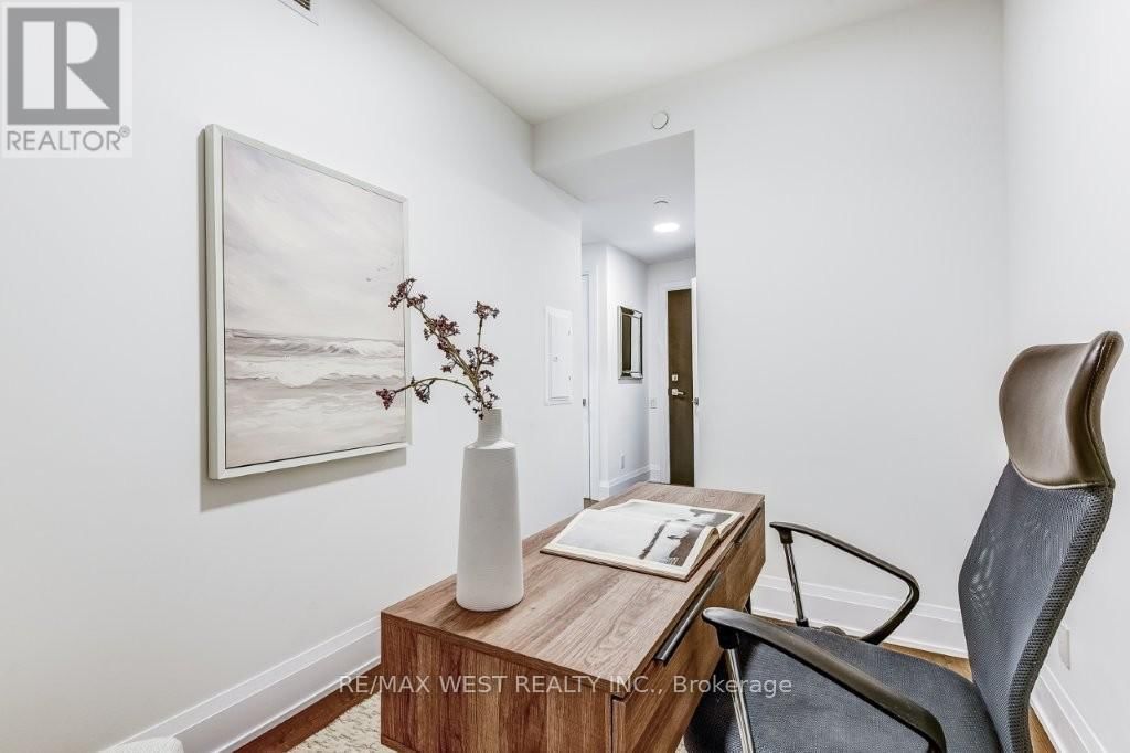 807 - 20 BRIN DRIVE Image 23