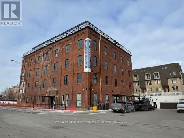 2B - 30 POWERHOUSE STREET Image 1