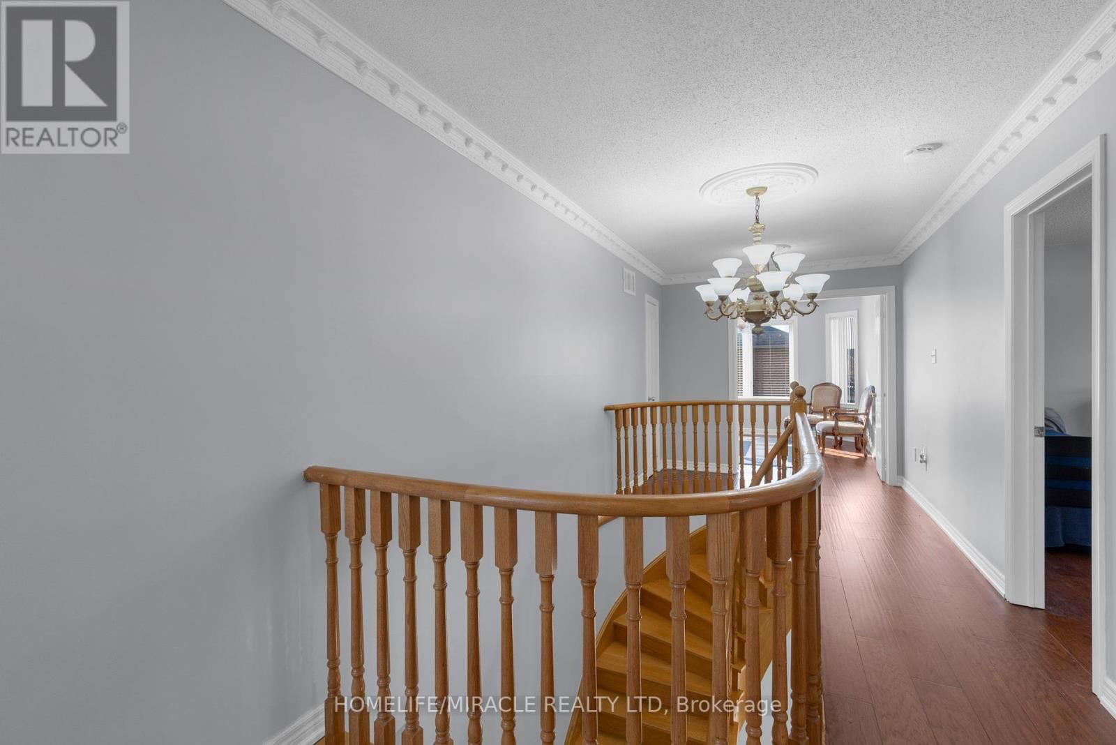 18 HARTWELL GATE Image 22