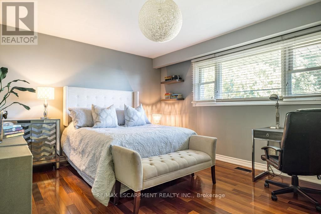 822 DANFORTH PLACE Image 14