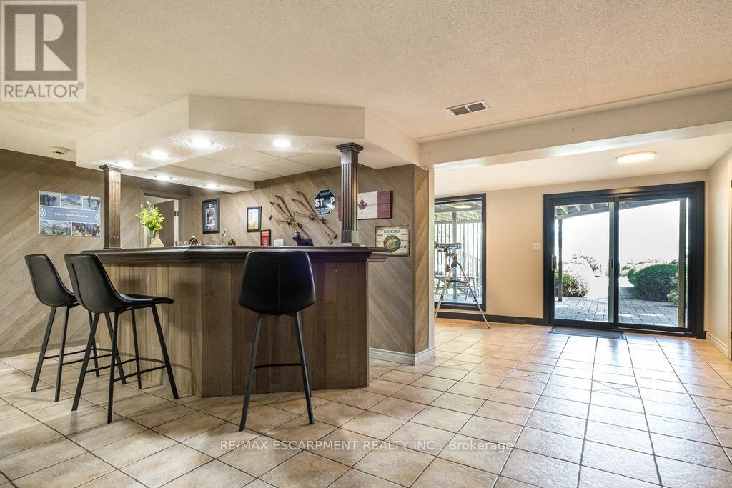 822 DANFORTH PLACE Image 26