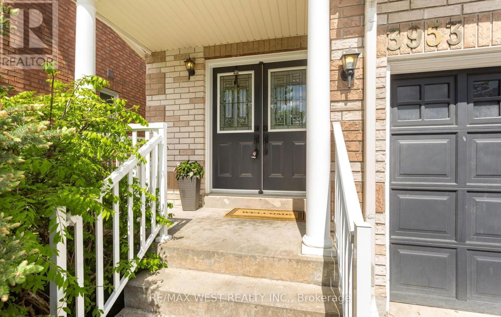 3953 FREEMAN TERRACE Image 4