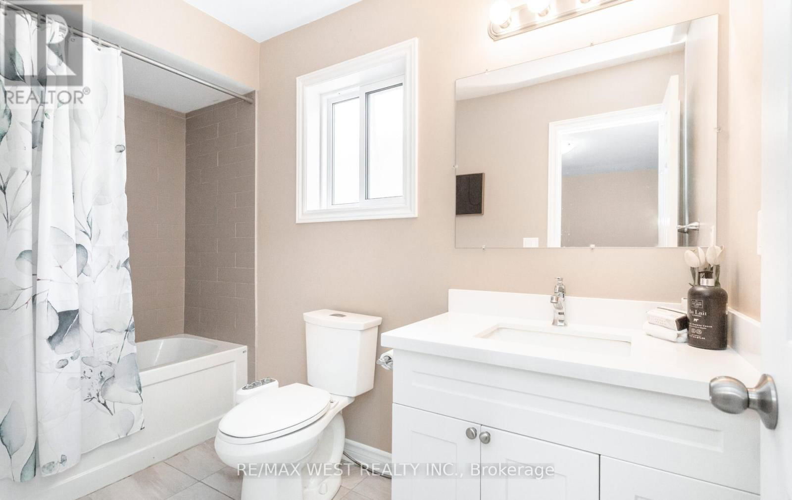 3953 FREEMAN TERRACE Image 47