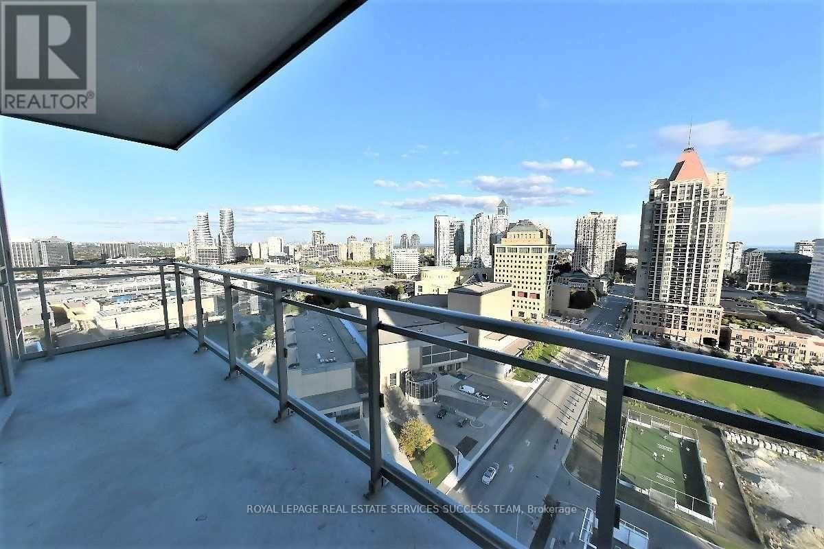 1802 - 365 PRINCE OF WALES DRIVE Image 18
