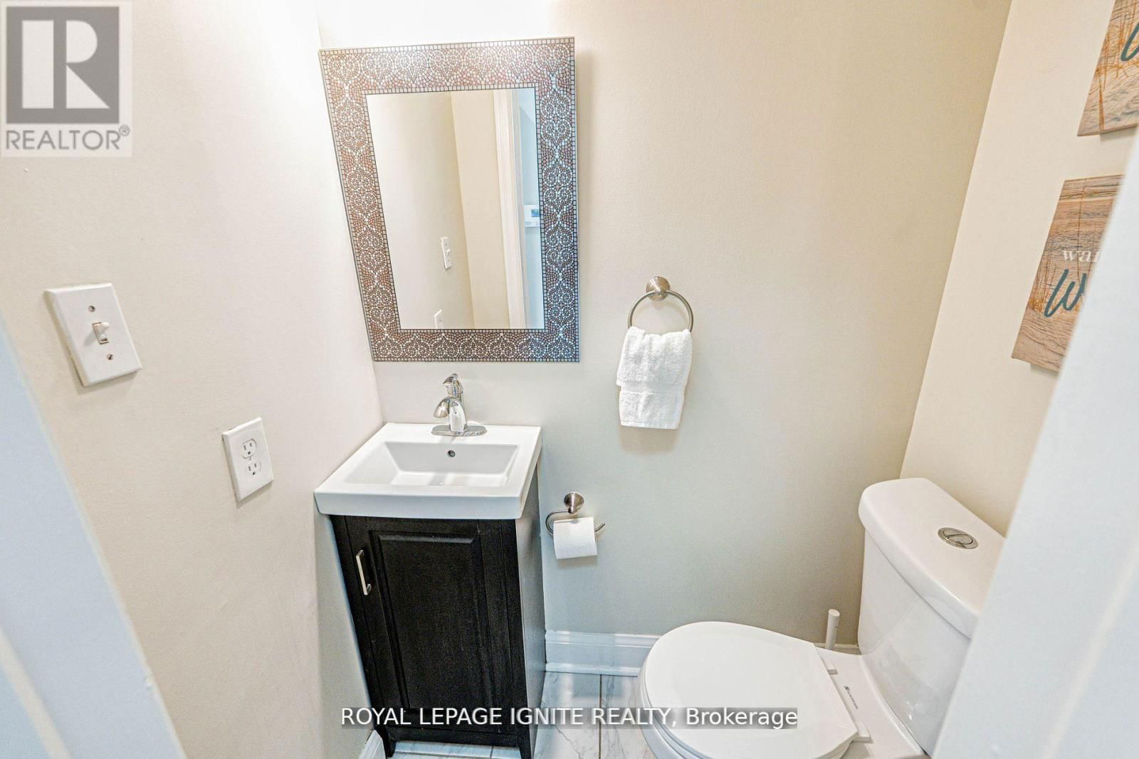 53 RIVERVIEW HEIGHTS Image 17