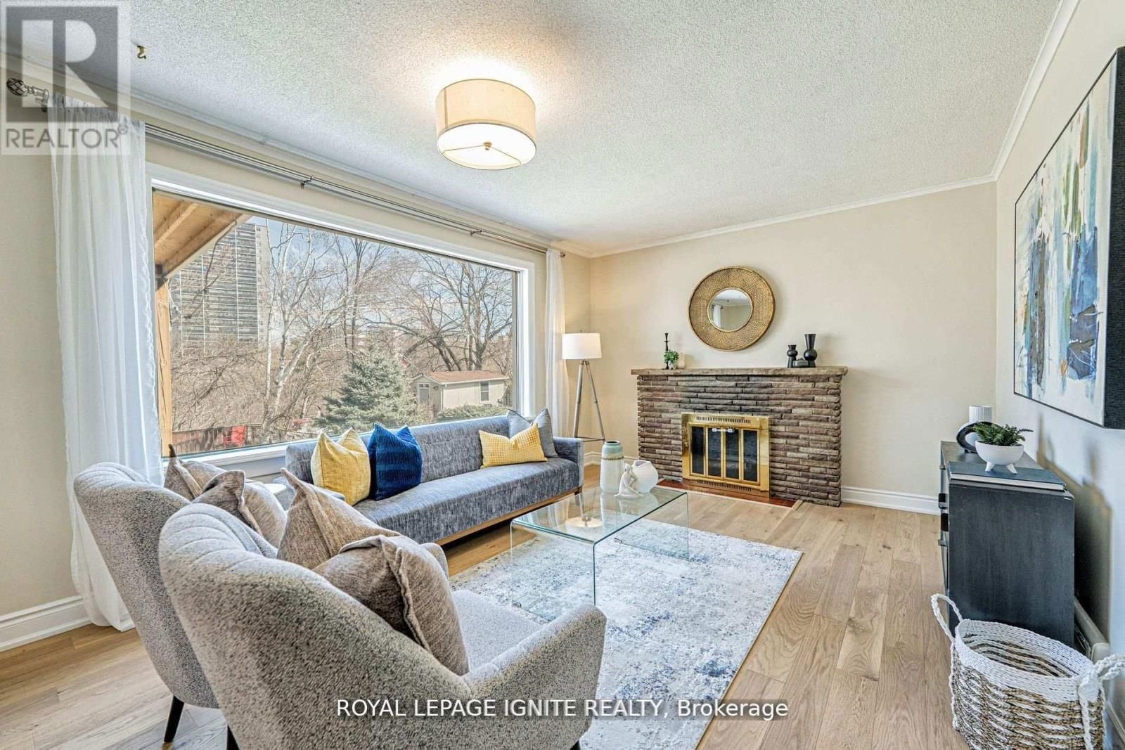 53 RIVERVIEW HEIGHTS Image 5