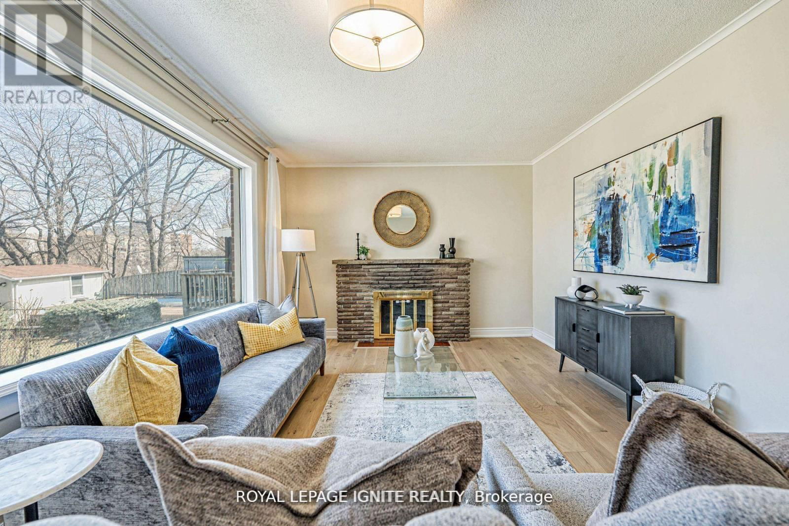 53 RIVERVIEW HEIGHTS Image 6