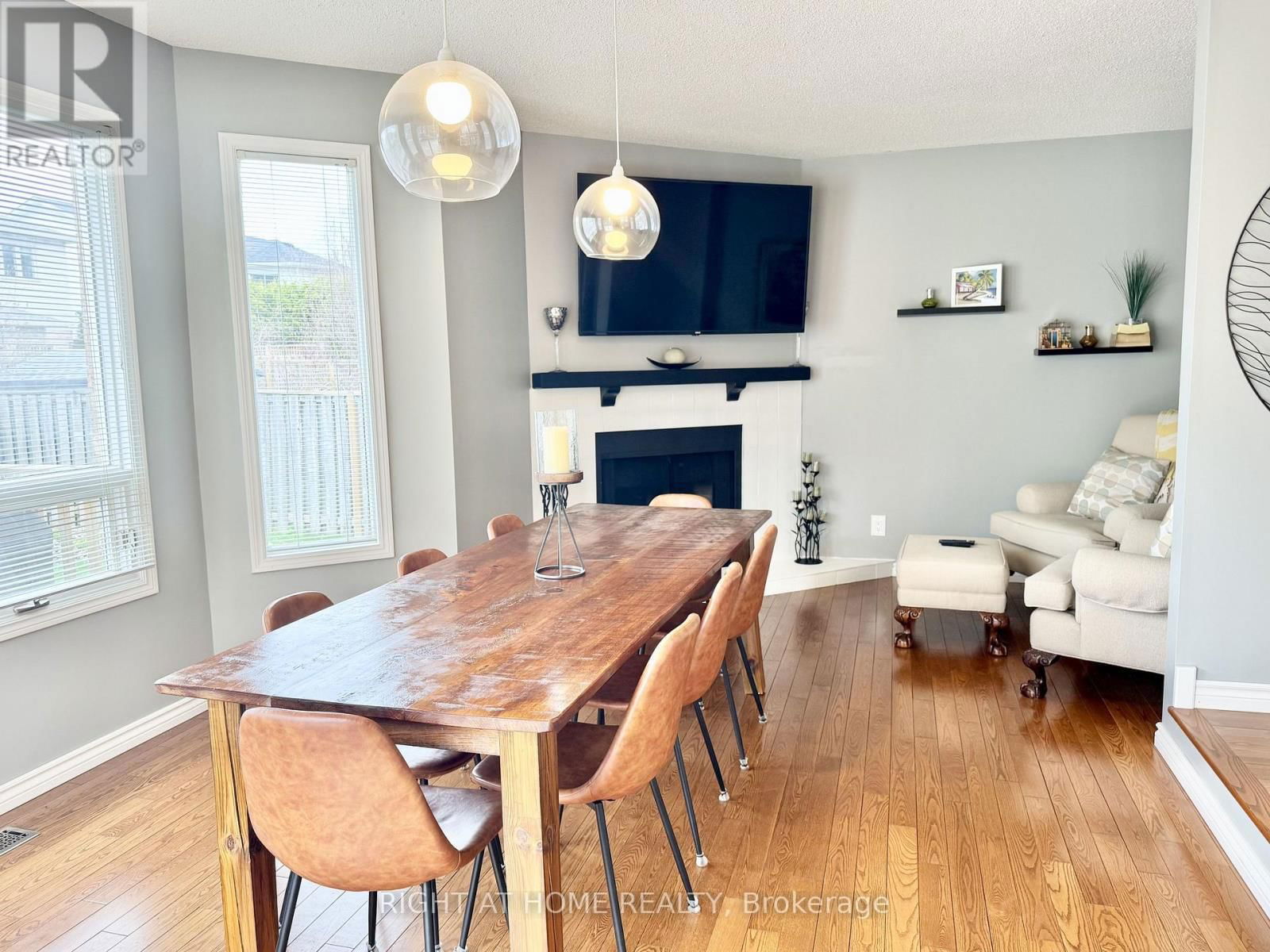 11 PASSMORE AVENUE Image 14