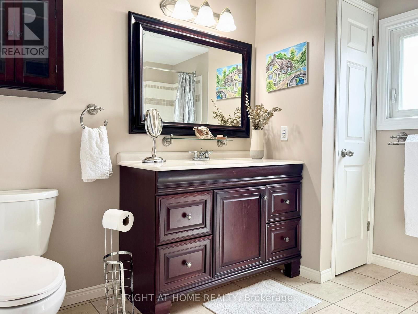 11 PASSMORE AVENUE Image 21