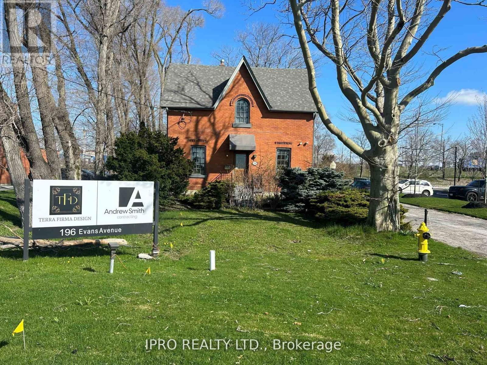 196 EVANS AVENUE Image 1