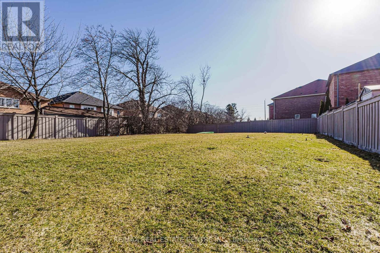 78 HOLLOWGROVE BOULEVARD Image 41
