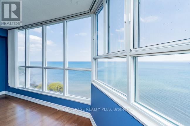 1107 - 5280 LAKESHORE ROAD Image 12