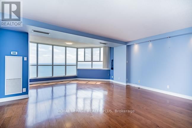 1107 - 5280 LAKESHORE ROAD Image 13