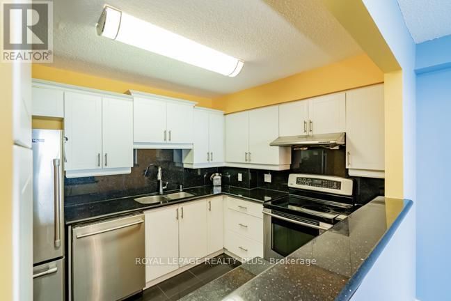 1107 - 5280 LAKESHORE ROAD Image 24