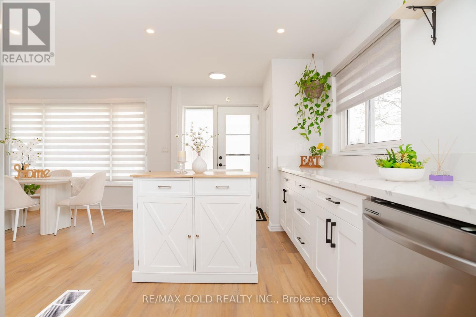 70 WILTON DRIVE Image 18