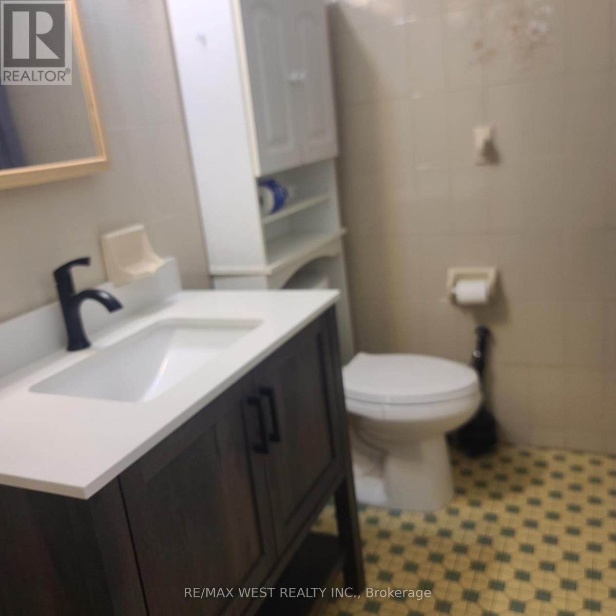 3576 DUFFERIN STREET Image 5