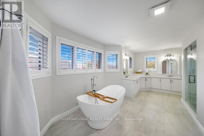 52 DONAGHEDY DRIVE Image 32
