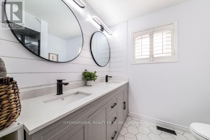 52 DONAGHEDY DRIVE Image 38