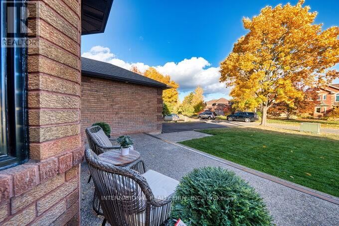 52 DONAGHEDY DRIVE Image 4