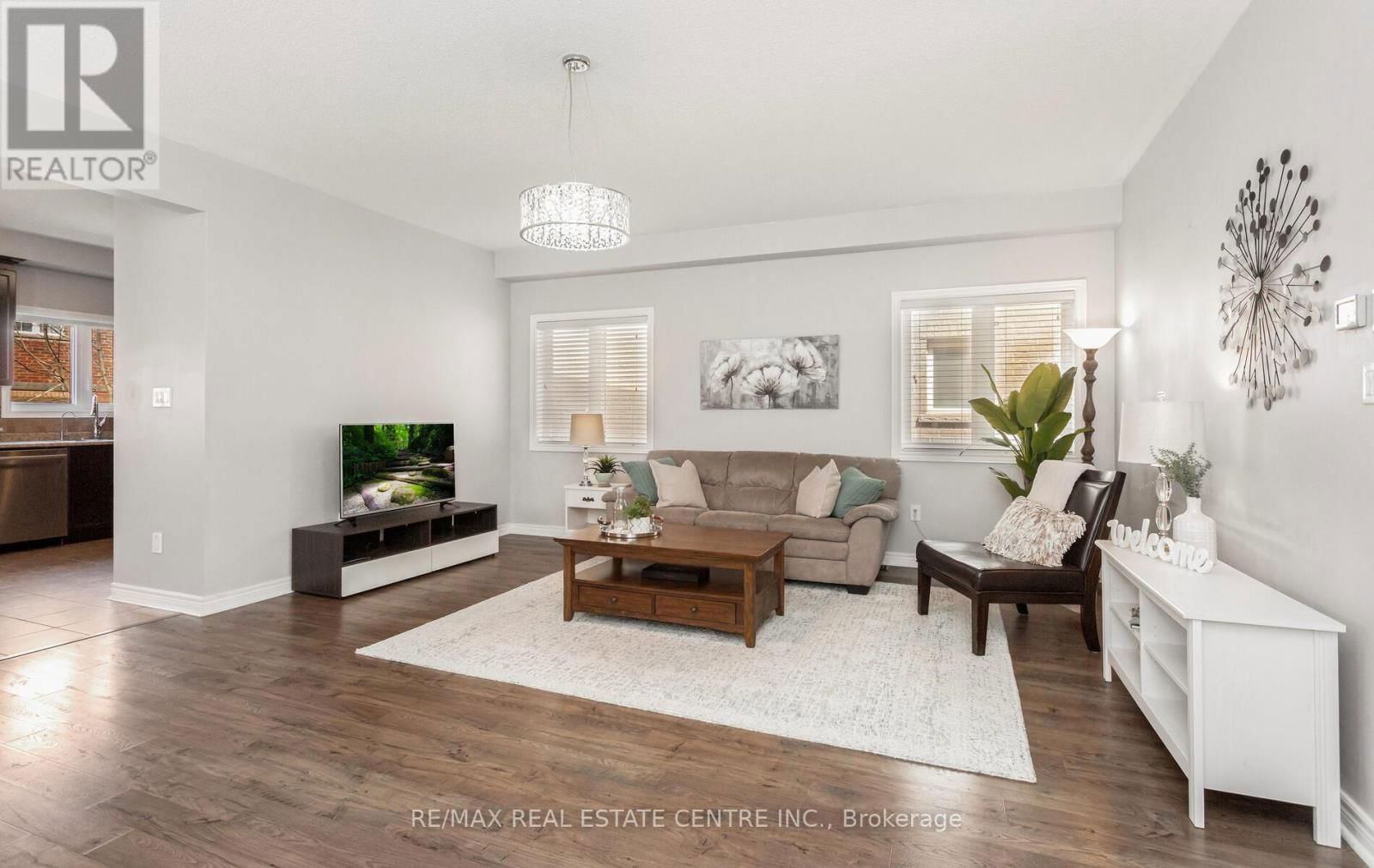 5 SERENITY STREET Image 8
