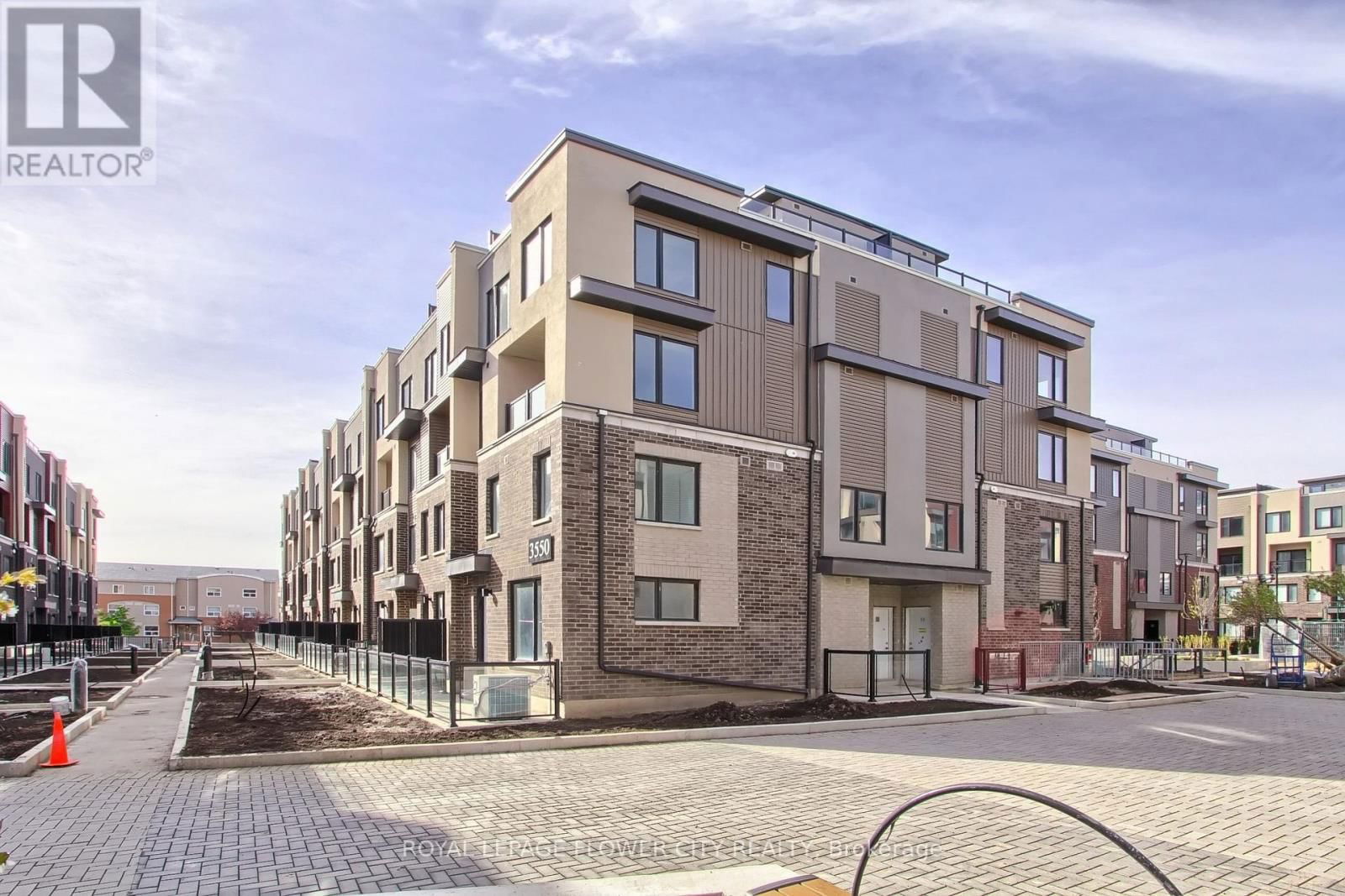 20 - 3550 COLONIAL DRIVE Image 1